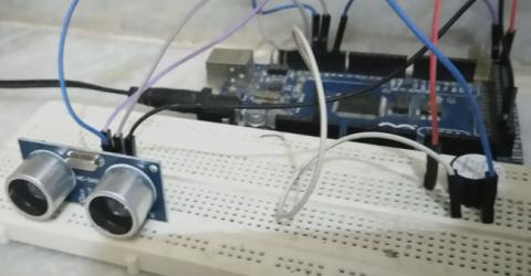 Door Alarm using Arduino and Ultrasonic Sensor