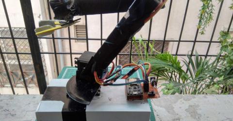 Smart Robotic Arm