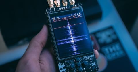 ESP32-DIV-V2 Handheld View