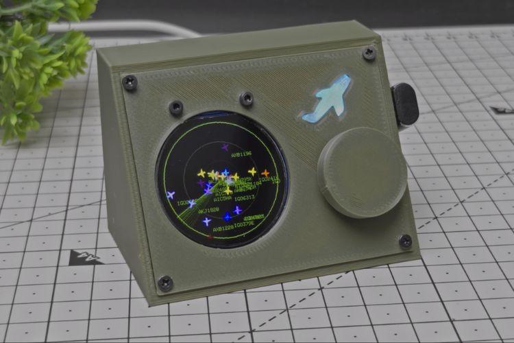 DIY Flight Tracker Using ESP32
