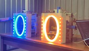 Maker's Linked Portal Illusion With Arduino Uno