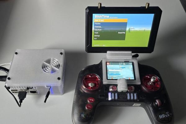 Raspberry Pi 4 Running FPV Drone Simulator