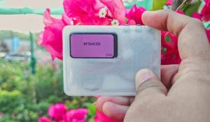 Handheld ESP32-S3 Color Picker Scanning Real-World Object