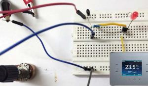 Thermistor Based Thermostat Circuit