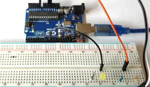 Arduino Light Sensor Circuit using LDR