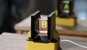  Two-Way Holographic Display with Wemos D1 Mini