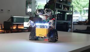DIY LEGO RC WALL-E Robot With PS4 Controls