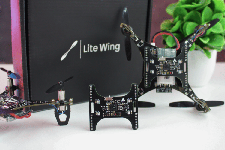 litewing drone with sensor positioning module